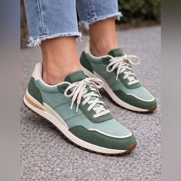 Earth Shoes - Earth Shoes ETMAREN Green Casual Sneakers Women’s 8.5 Comfort Walking Shoes